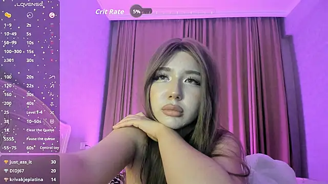 sweetmikasa's cam snapshot