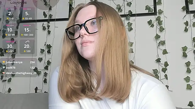 victoria_pum_'s cam snapshot