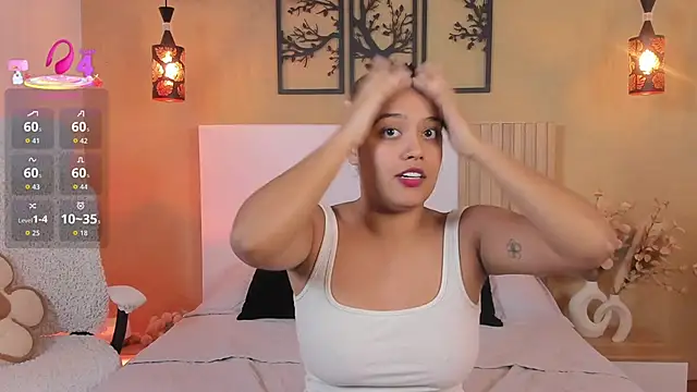 Camila_Bustamante's cam snapshot