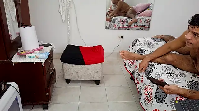 DiegoyGavix's cam snapshot