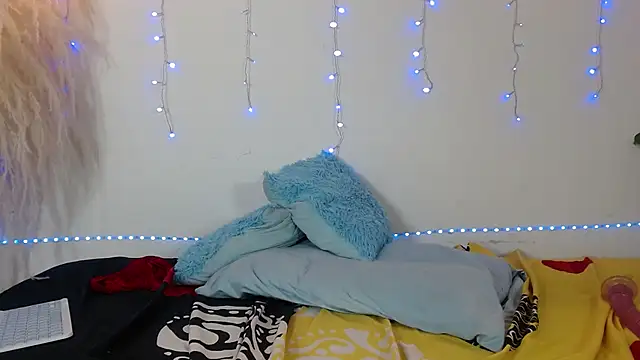 talia_florez's cam snapshot