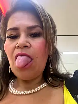 dirty-mother34's cam snapshot