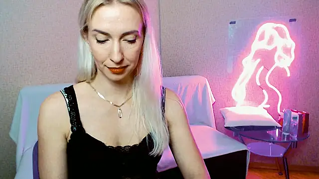 Cute_Smile_Shy's cam snapshot