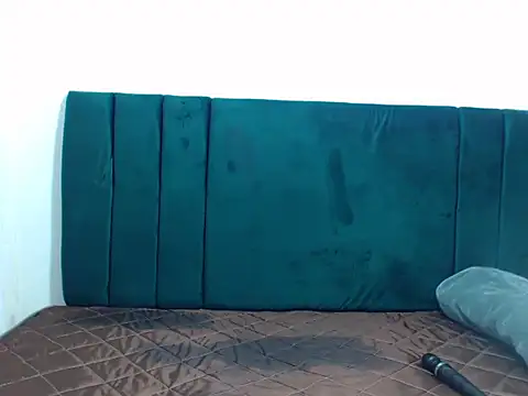 SexyCurves96's cam snapshot