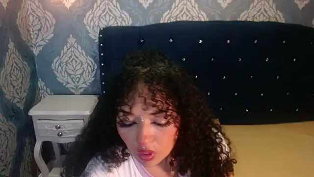 Sofiacowperx's cam snapshot