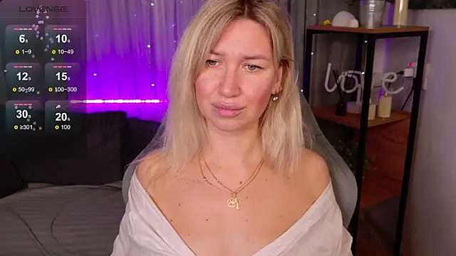 MilaBott's cam snapshot