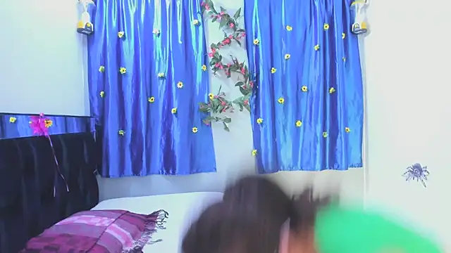 ShairaMarss's cam snapshot