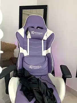 Madyson_Hot's cam snapshot