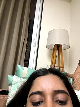 desitease's cam snapshot