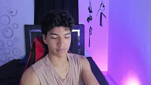 Maximiliano_Khalil's cam snapshot