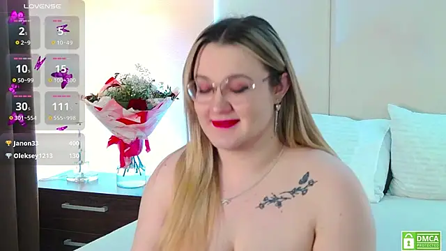 Nancy_Mooree live sex cam