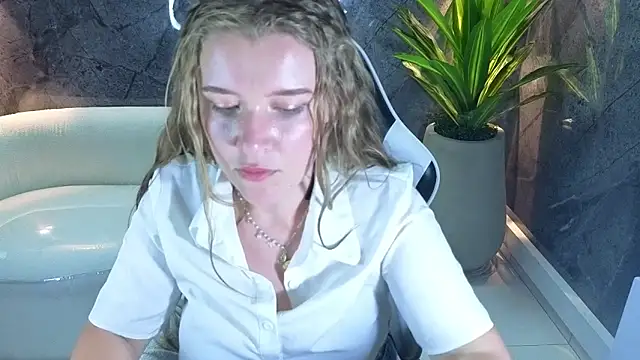 carla_tp's cam snapshot