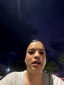 JuanitaMore01's cam snapshot