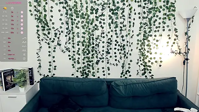 Foxy_blush's cam snapshot