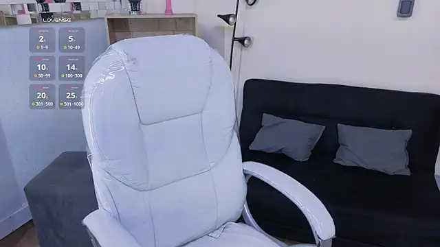 Eliie_Ruizz's cam snapshot