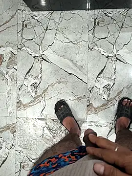 bigdick_lickingexpert08's cam snapshot