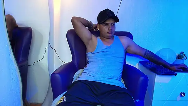 AxelGray_nom's cam snapshot