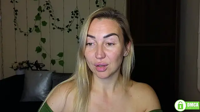 Kiss_julli88I's cam snapshot