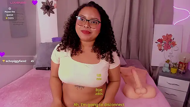 alanaa_gomezz's cam snapshot