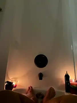 BiigMAMA_2025's cam snapshot