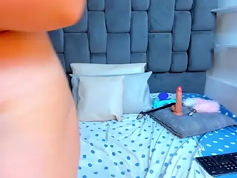 Violeta_G's cam snapshot