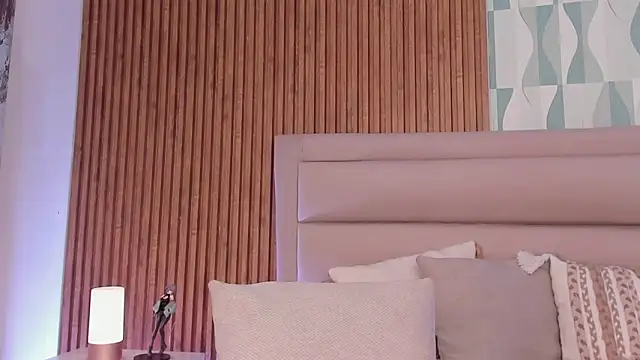 FatimaEvans's cam snapshot