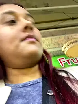 Cafeziitha02's cam snapshot