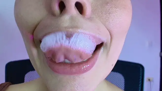 lisbet21x's cam snapshot