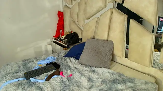 Natalyefoster's cam snapshot