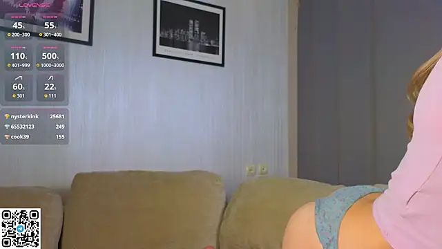 AliceDarsY's cam snapshot