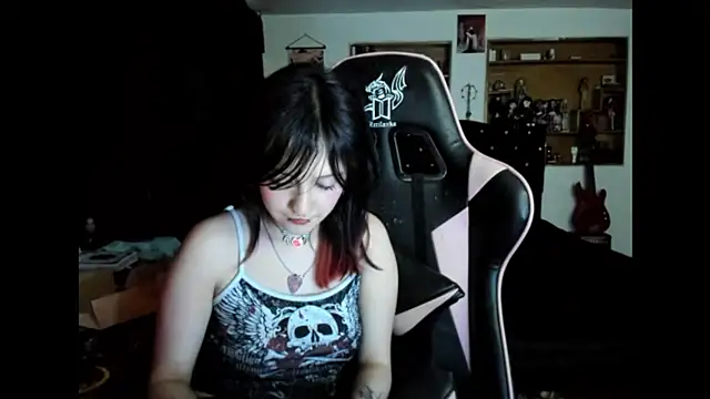 Maki_Zein_'s cam snapshot