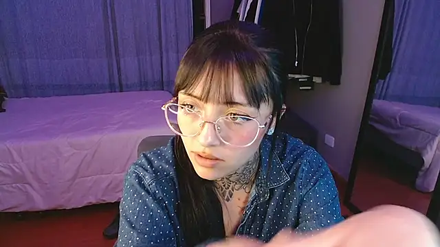 val_azuna1's cam snapshot