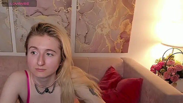 CamillaDreamer's cam snapshot