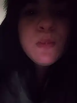 Sweet-bun-3's cam snapshot