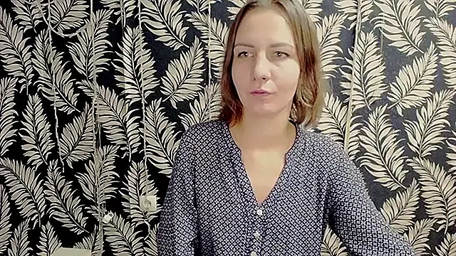 Peggy_f_'s cam snapshot