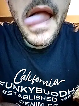 yourgentleman88 live sex cam