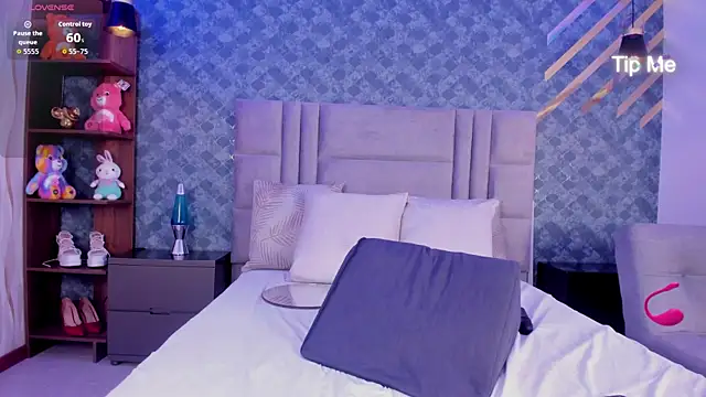 NiiaMoore's cam snapshot