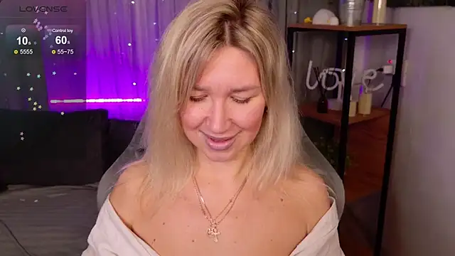 MilaBott's cam snapshot