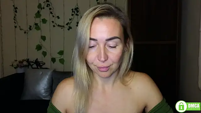 Kiss_julli88I's cam snapshot