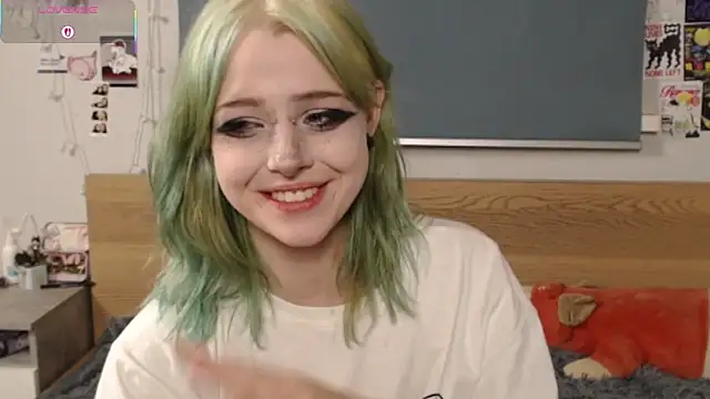 triplebakaaa live sex cam