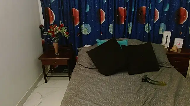 lindsay_taylorjoy's cam snapshot