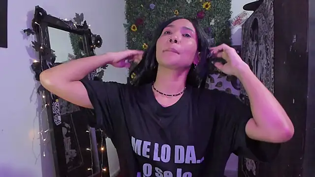 Mary_Rosse1's cam snapshot