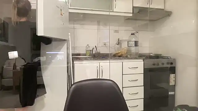 Lolykush live sex cam