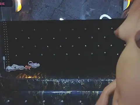 Catherine_b_'s cam snapshot