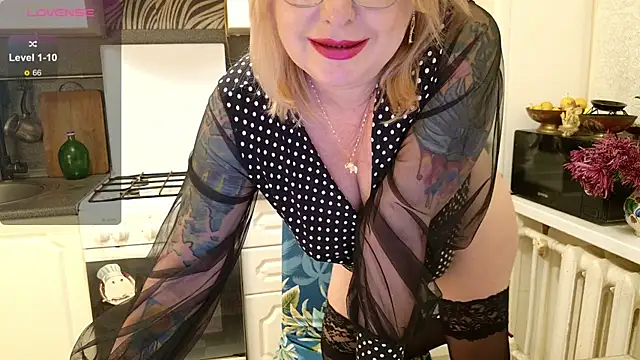 -Yourwoman- live sex cam