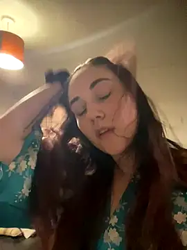 YourFrenchFeliciexo's cam snapshot