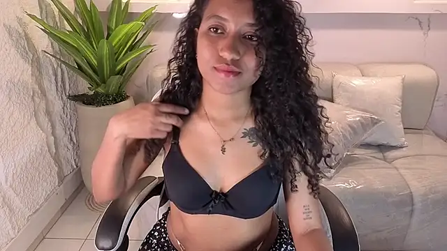 ninadelight_tp's cam snapshot