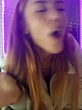 SlimBellaa's cam snapshot