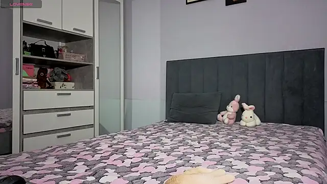 Sheli_baby's cam snapshot