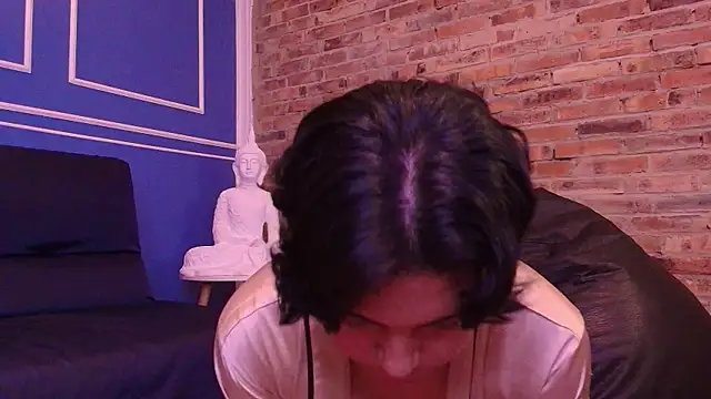 Emmapark_'s cam snapshot